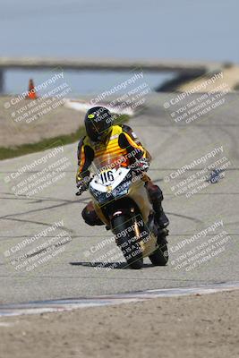media/Mar-22-2025-TrackDaz (Sat) [[0456df0c41]]/Group B/Session 3 (Outside Grapevine)/